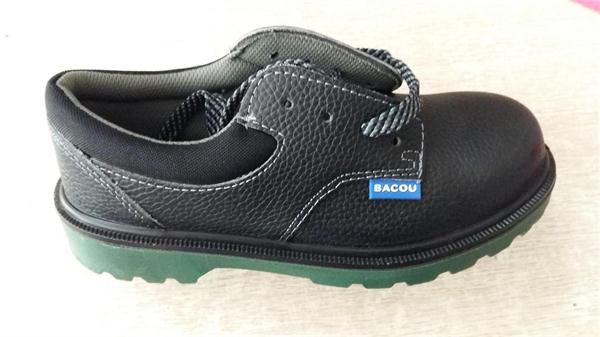 巴固劳保鞋